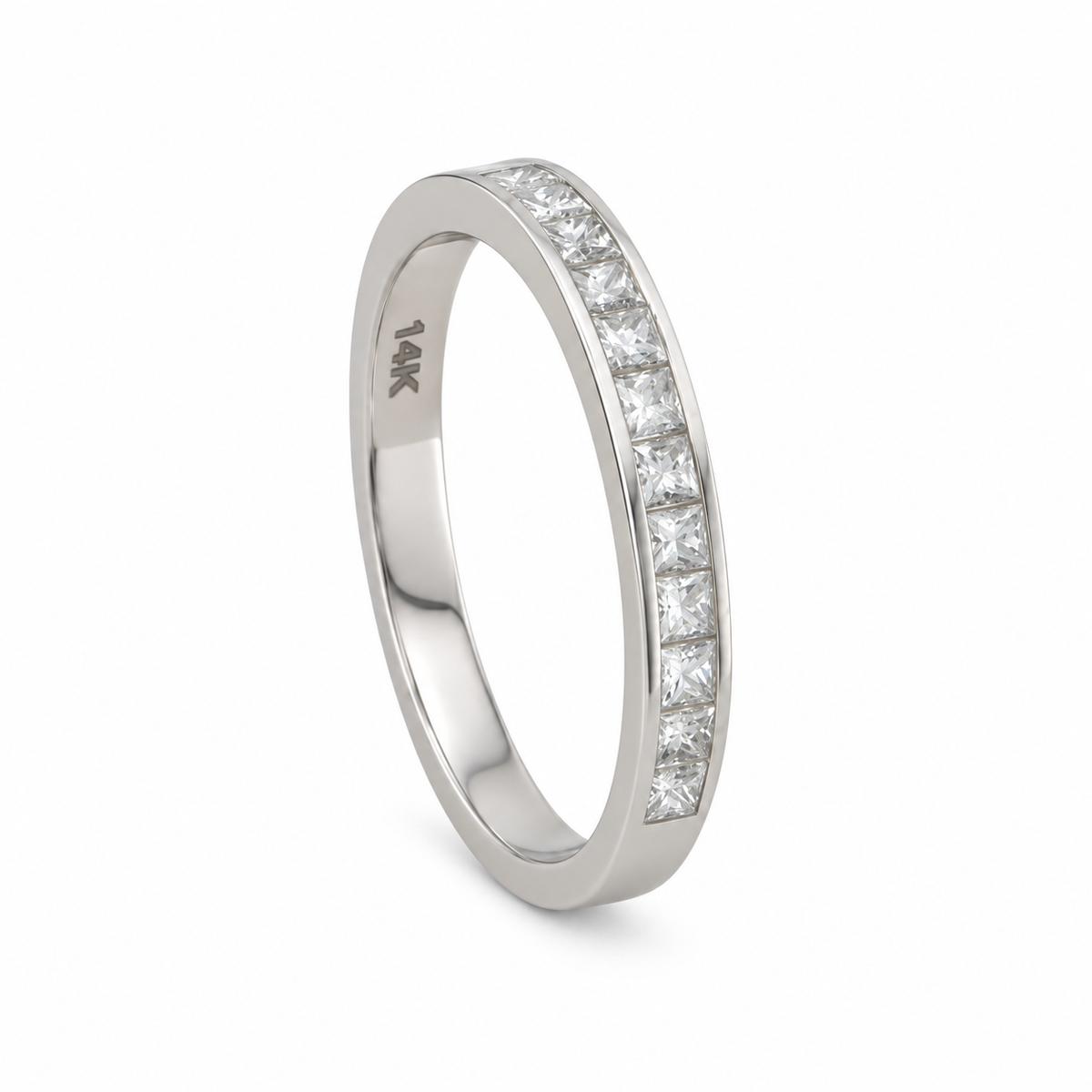 White Diamond Band 18k