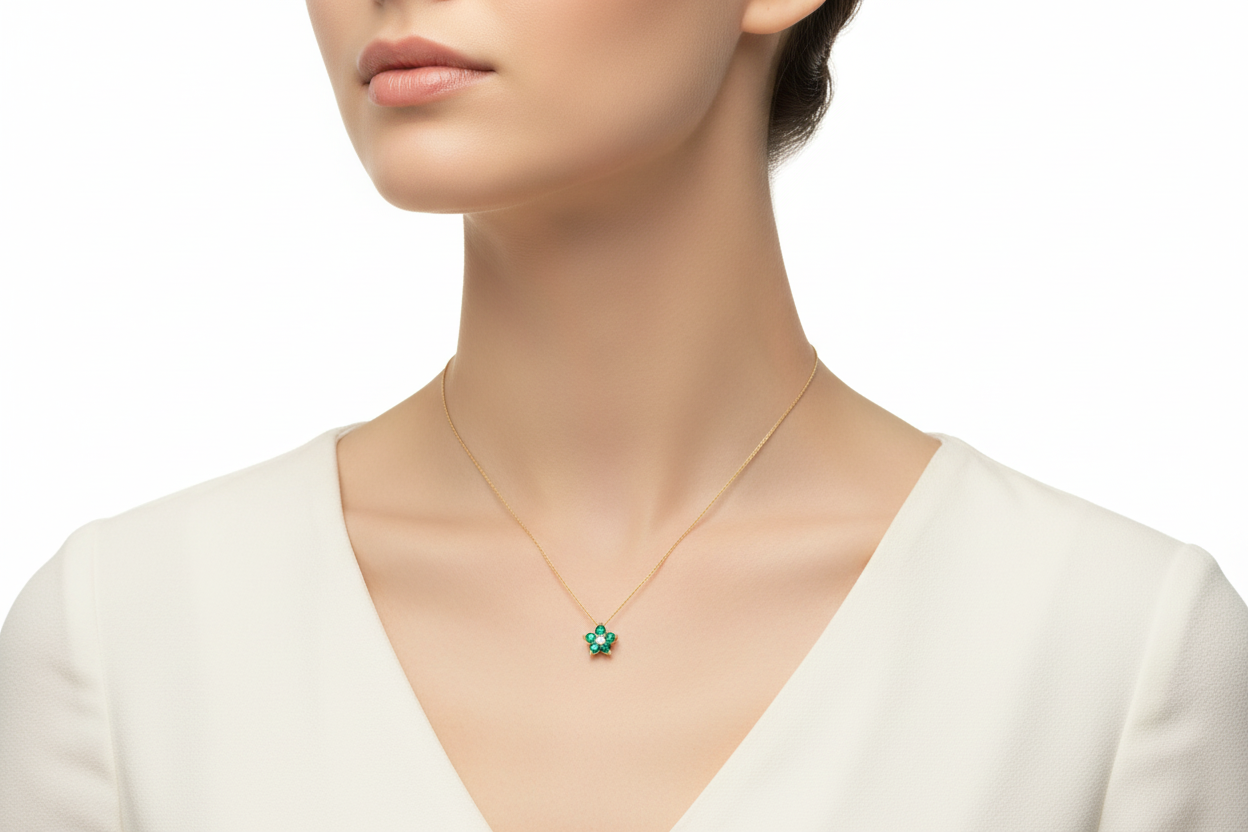 Diamond Emerald Flower Necklace