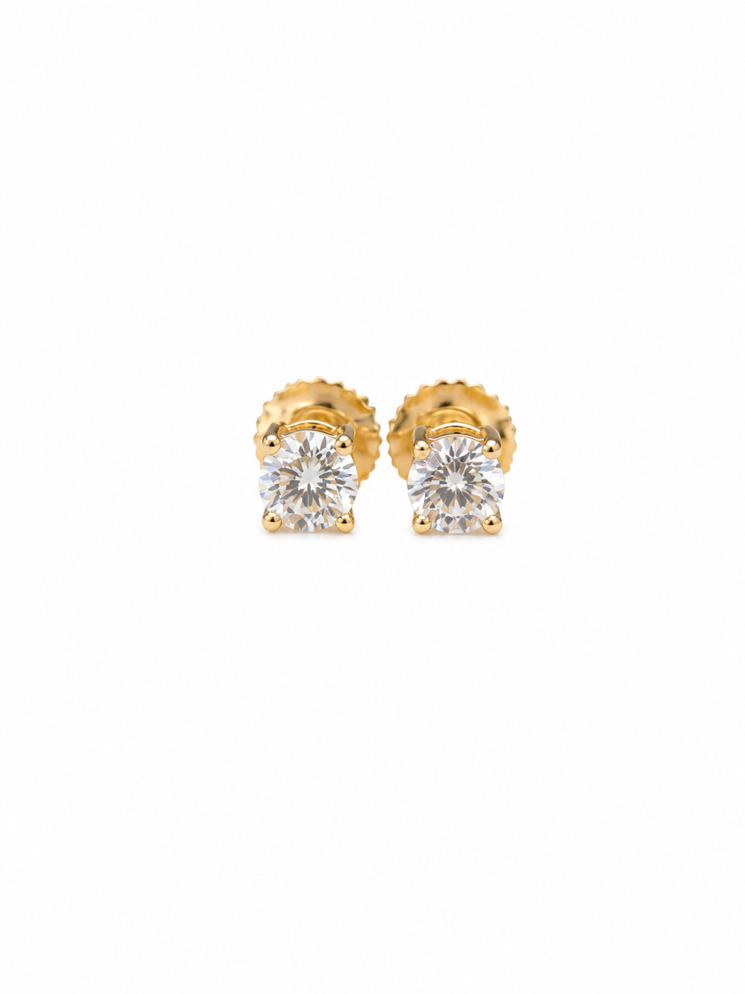 Round  Diamond Stud Earrings