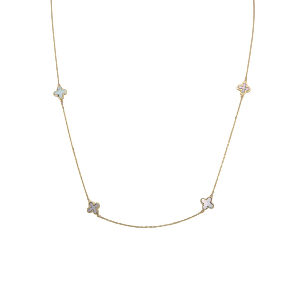 Small White Trevol Necklace
