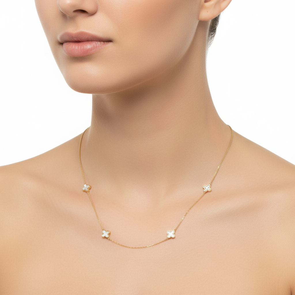 Small White Trevol Necklace